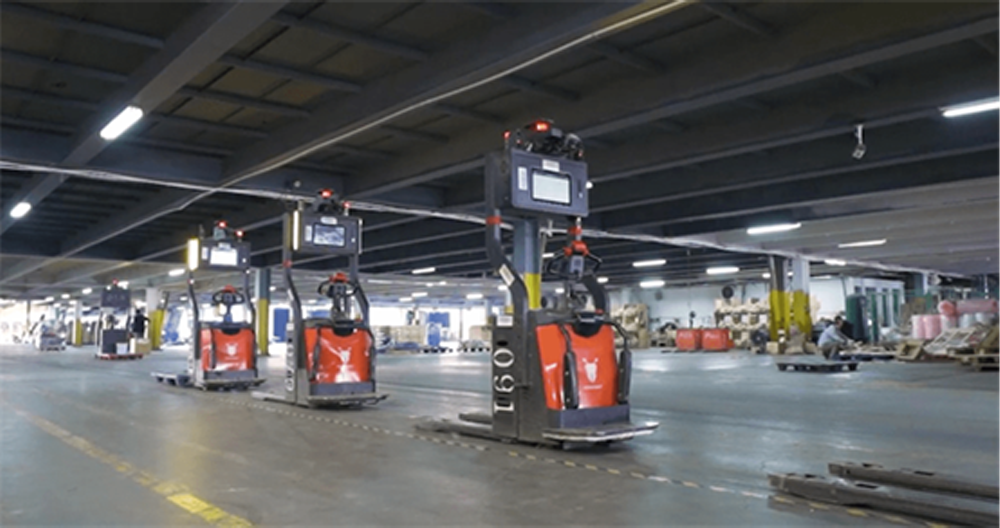 木蚁机器人助力全国供销社系统乡村振兴湖北会场(图1)